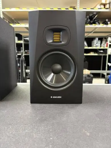 ADAM Audio - AD-T7V